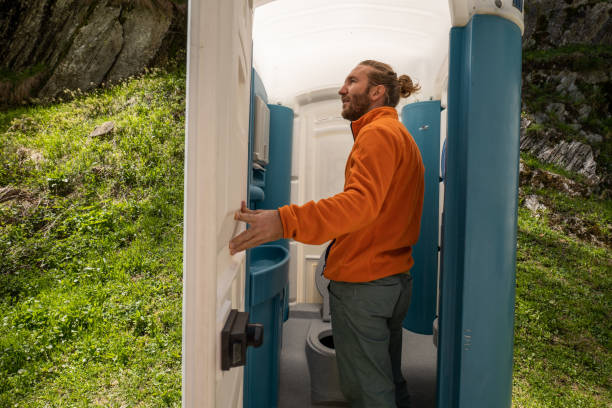 Best Temporary restroom rental  in Monterey, CA